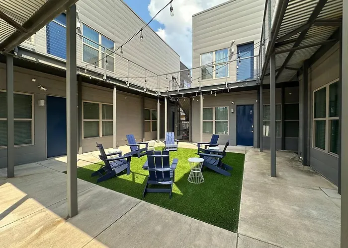 2bd Near Downtown & Hospitals King Bed + Parking Fort Worth