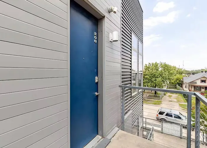 2bd Near Downtown & Hospitals King Bed + Parking * Fort Worth